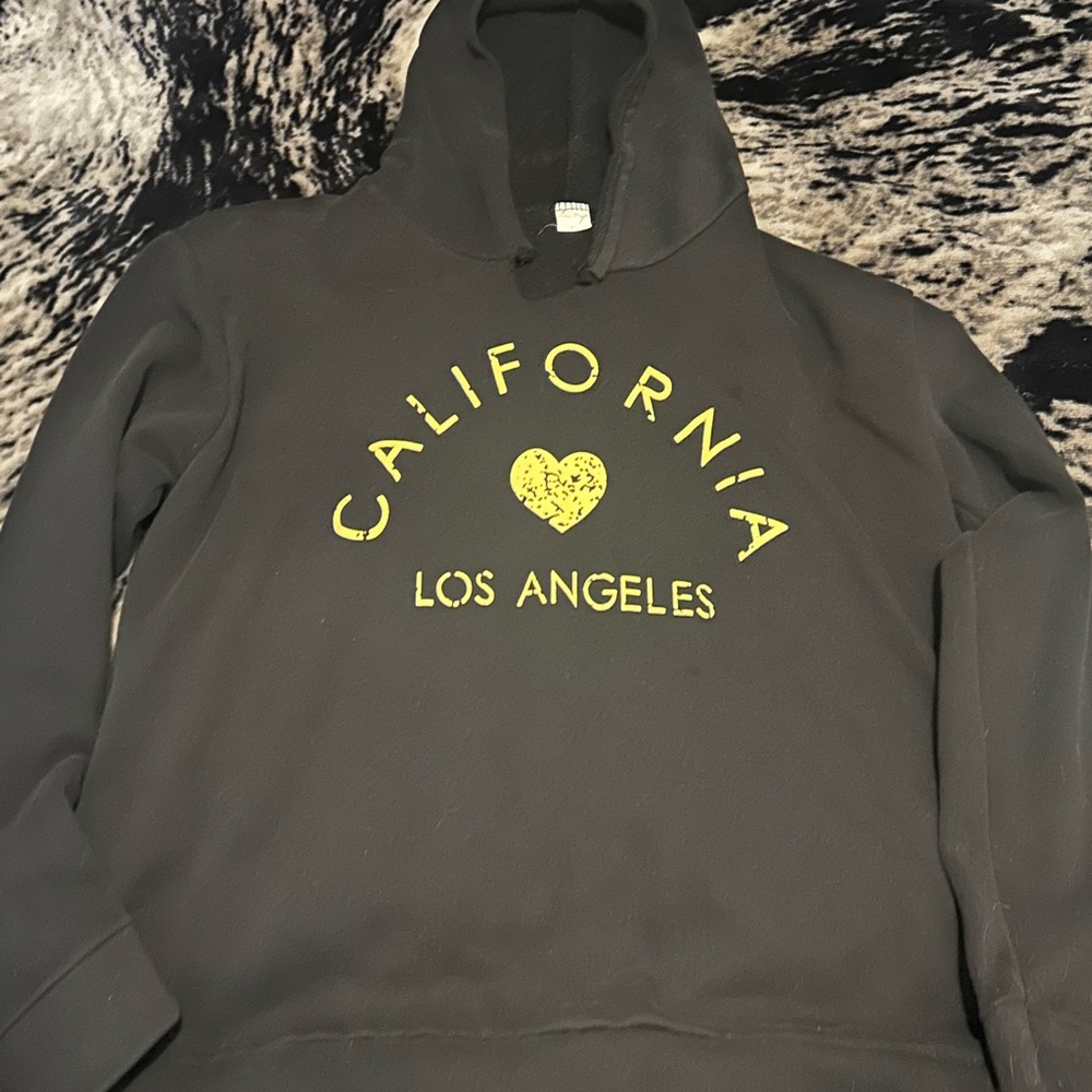 Black Hoodie with Yellow California Los Angeles Print